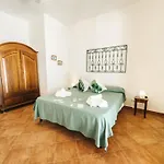 Salina Castel Vinci Tatil Evi