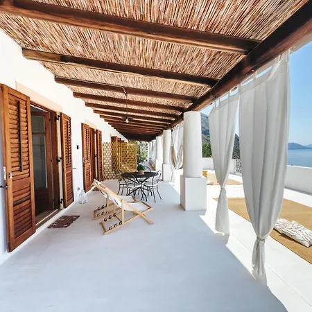 Tatil Evi Salina Castel Vinci