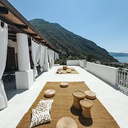 Tatil Evi Salina Castel Vinci *